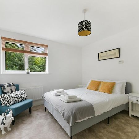 Spacious, Quiet And Modern Apartment Londyn Zewnętrze zdjęcie