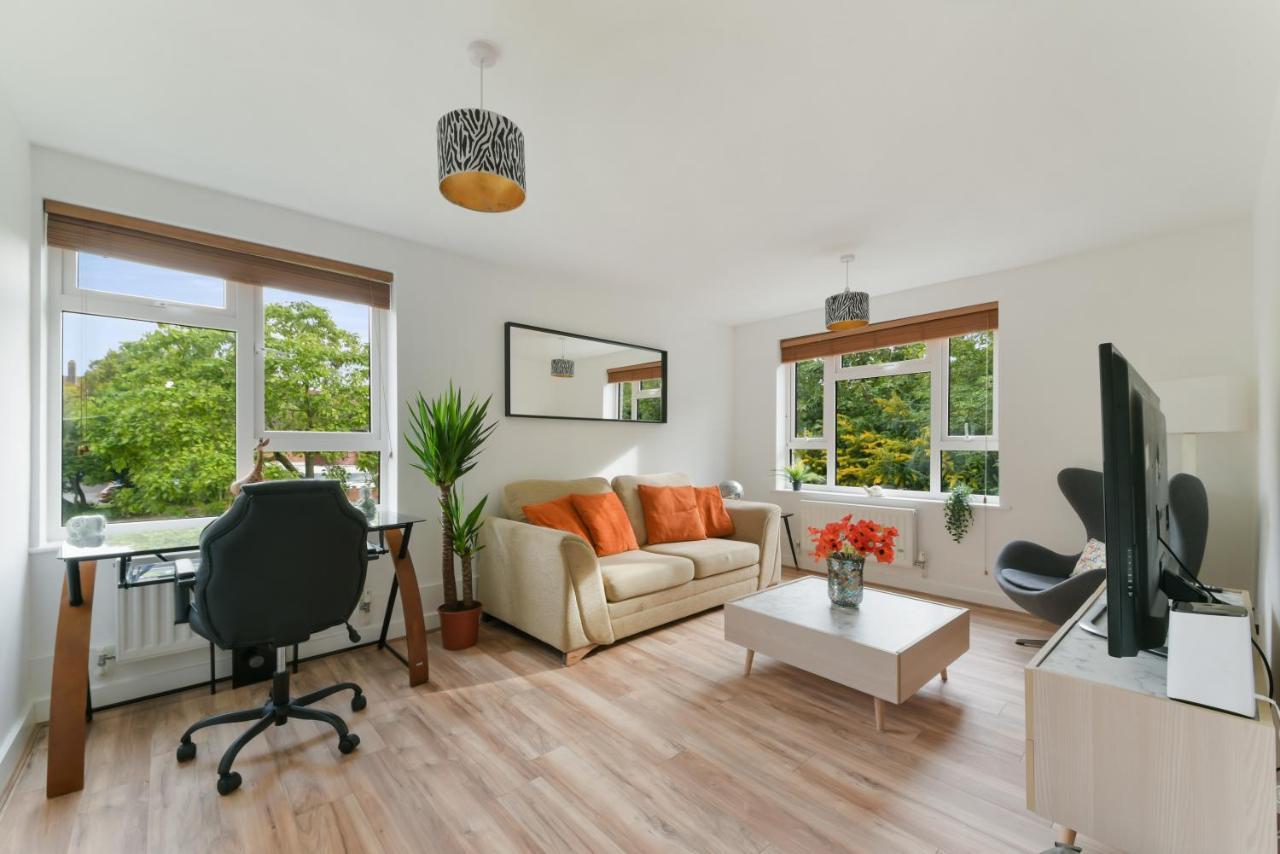 Spacious, Quiet And Modern Apartment Londyn Zewnętrze zdjęcie