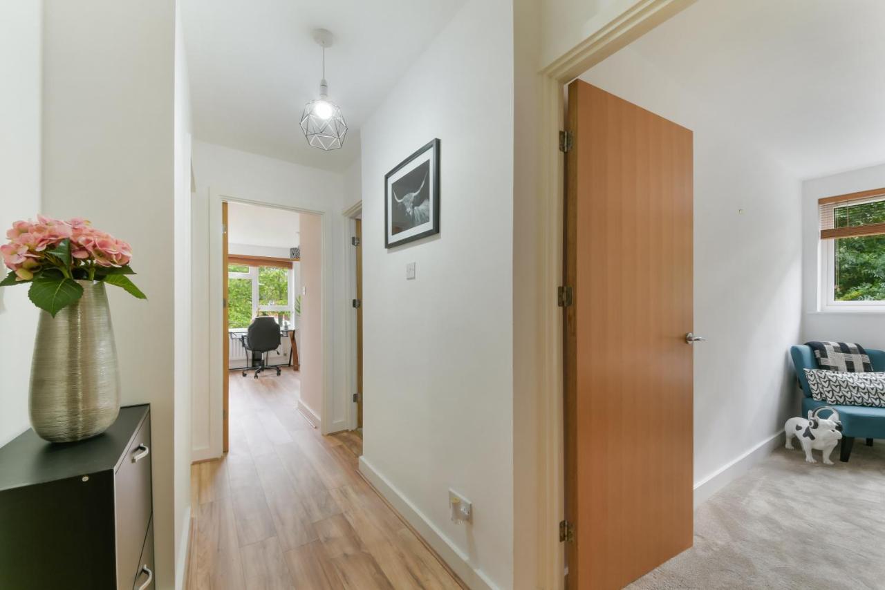 Spacious, Quiet And Modern Apartment Londyn Zewnętrze zdjęcie